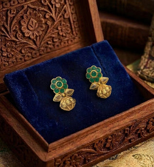 Noor-Emerald Jhumki