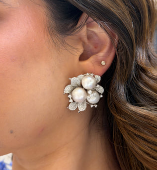 Pearl Allure Studs