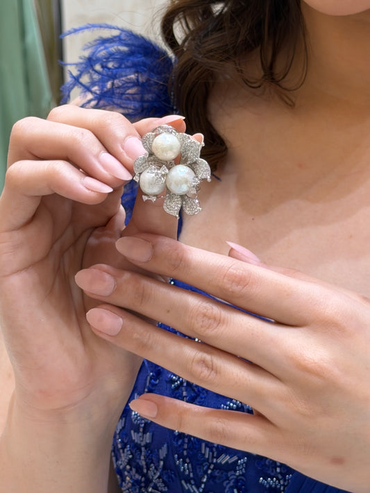 Pearl Allure Studs