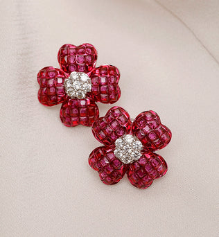 Enchanté Fushia Studs