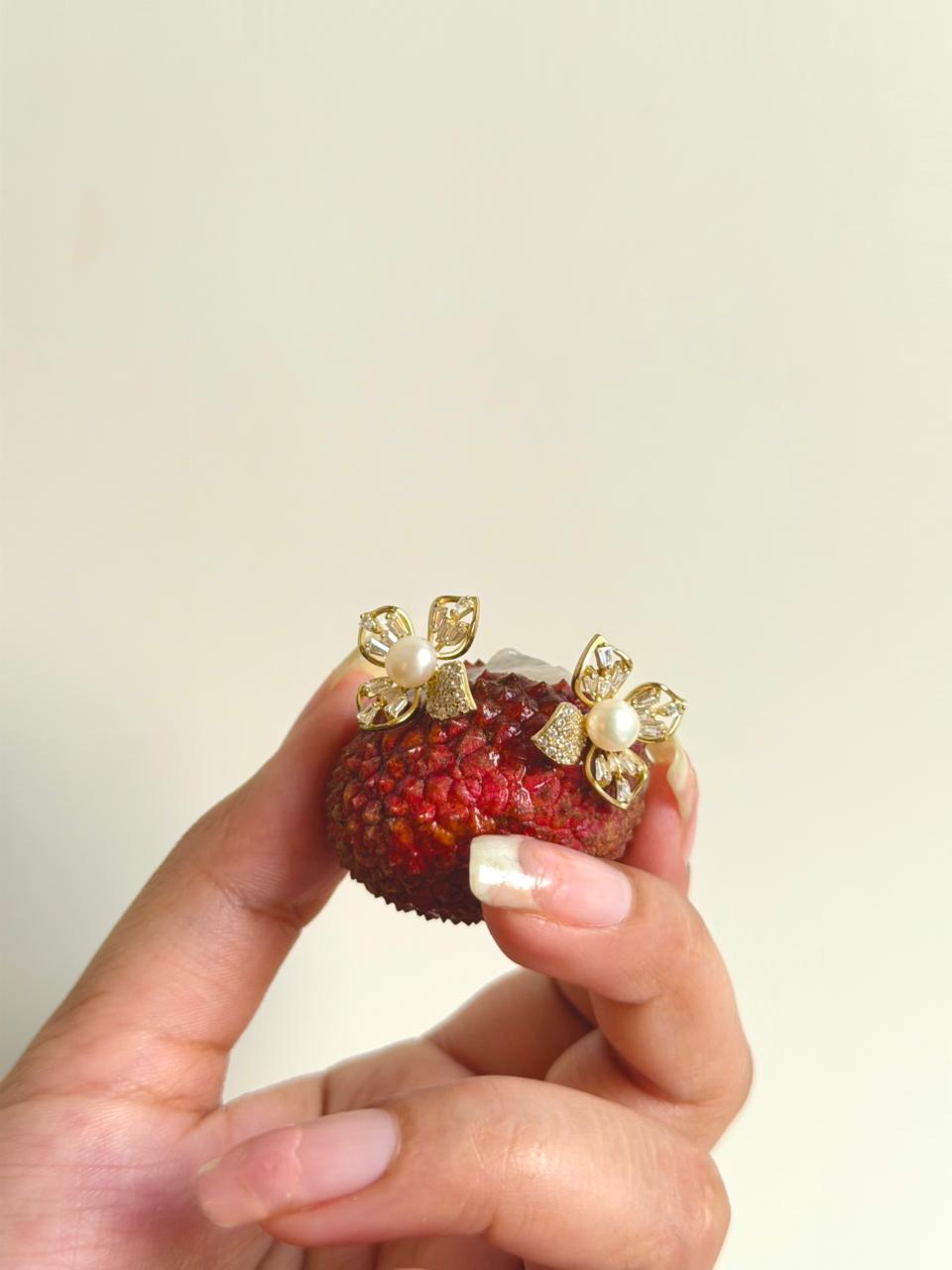 Lumi Studs